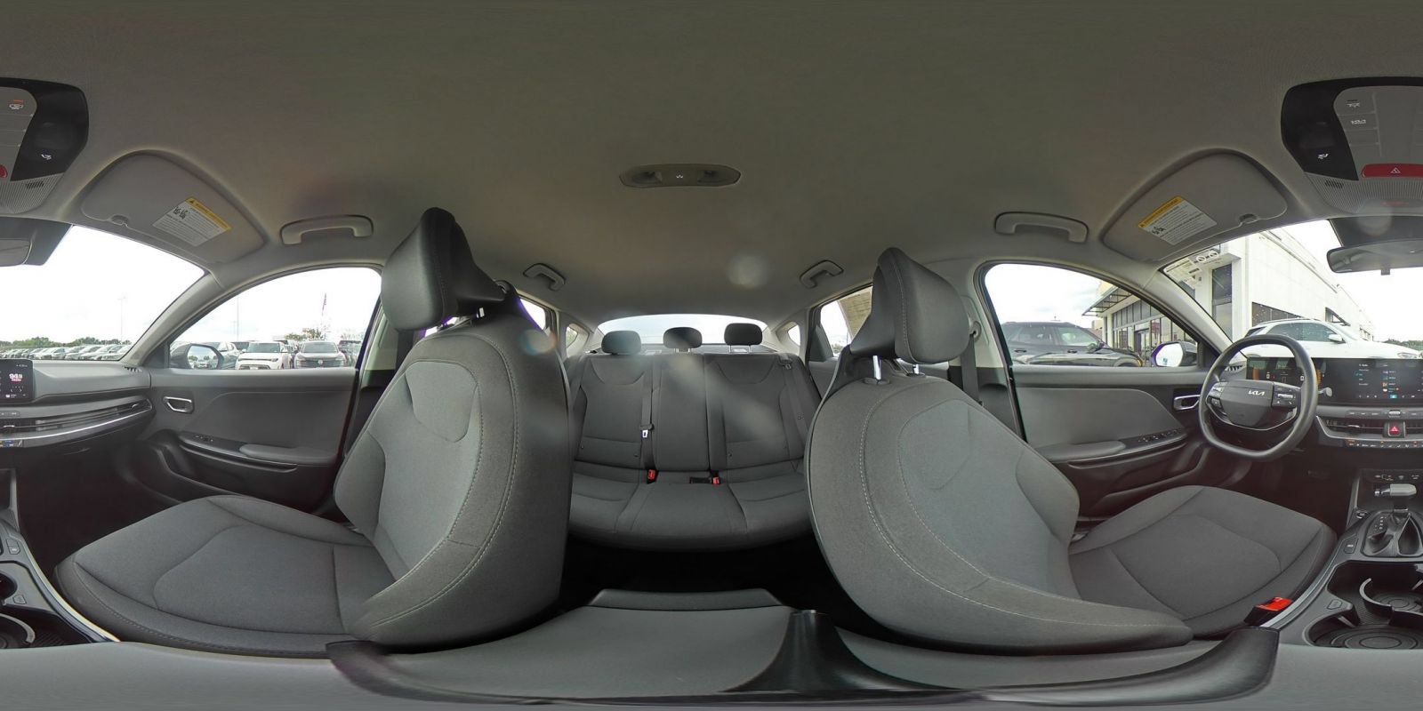 Used 2025 Kia K4 FWD image 40