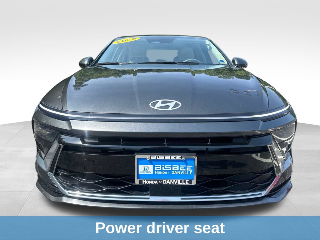 Used 2025 Hyundai Sonata SEL FWD image 11