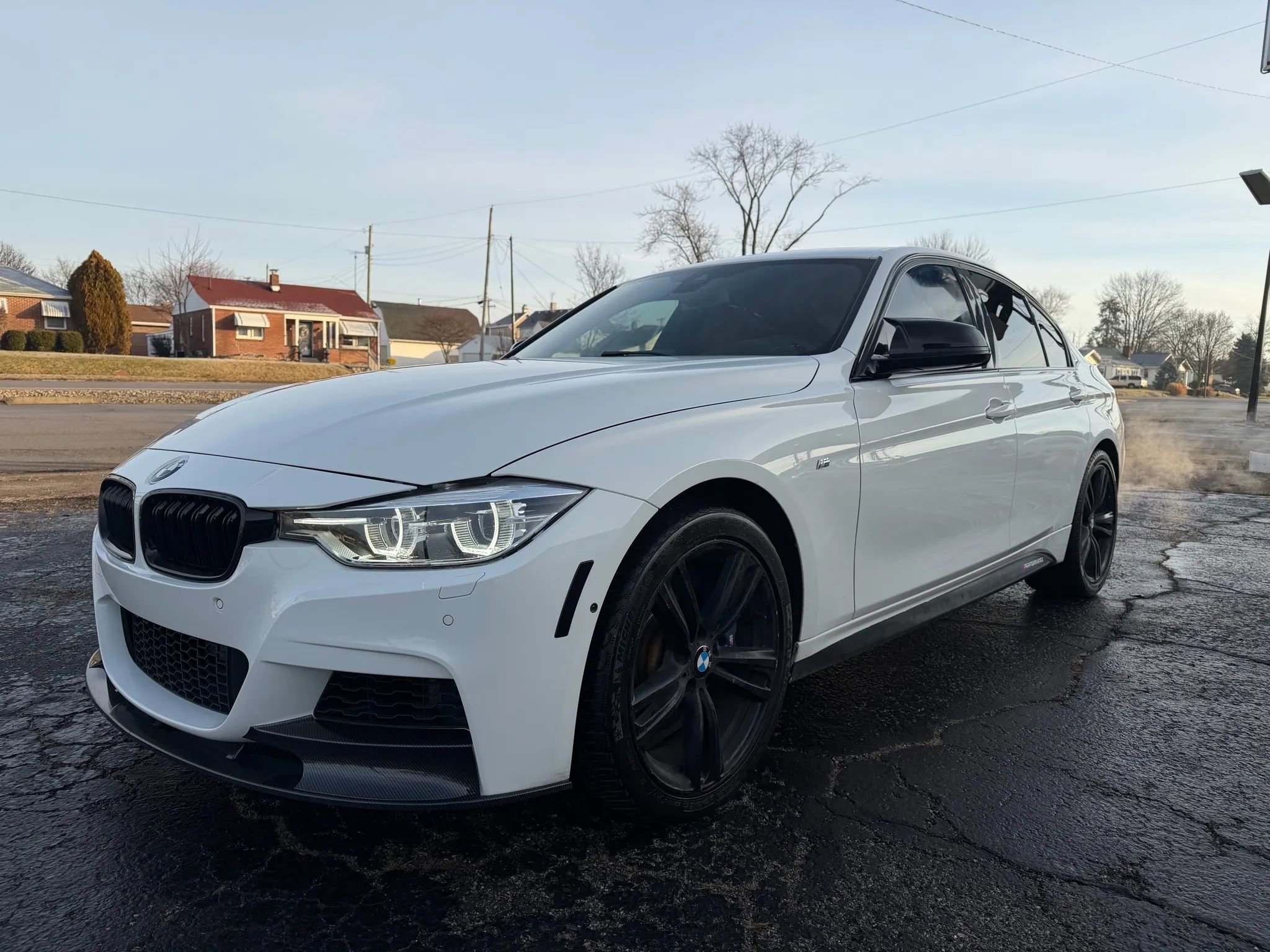Used 2016 BMW 340i xDrive Sedan image 4