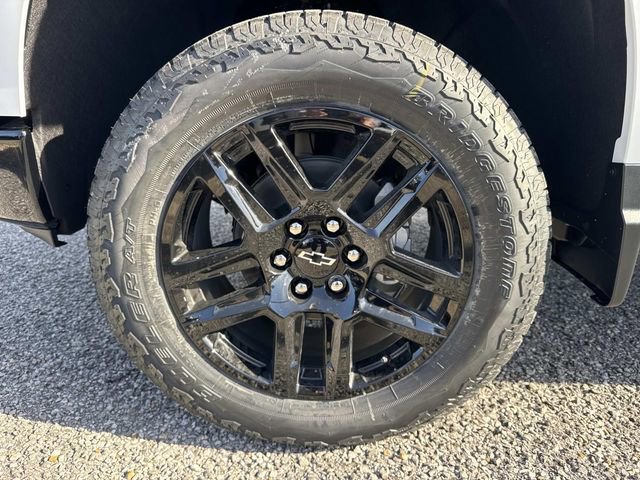 New 2026 Chevrolet Silverado 1500 LT Trail Boss w/ Convenience Package II image 3