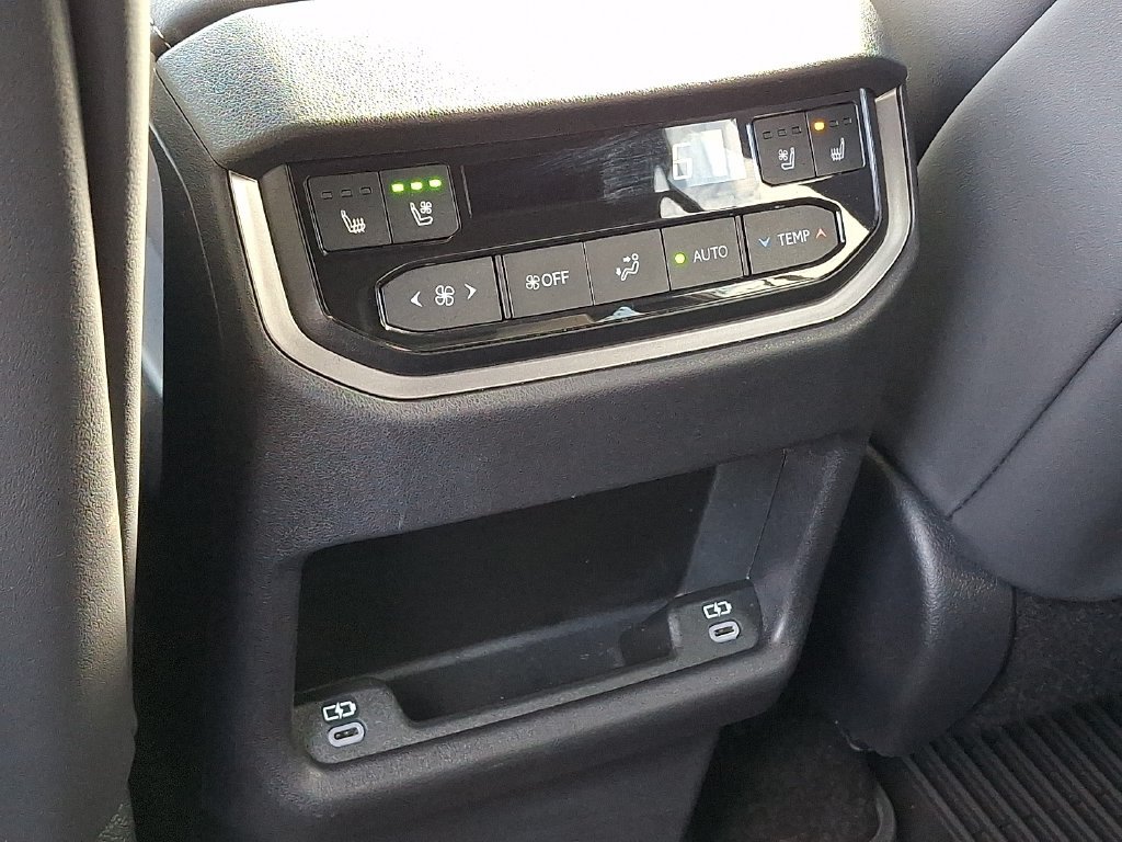 Certified 2026 Lexus TX 500h AWD w/ Technology Package image 12
