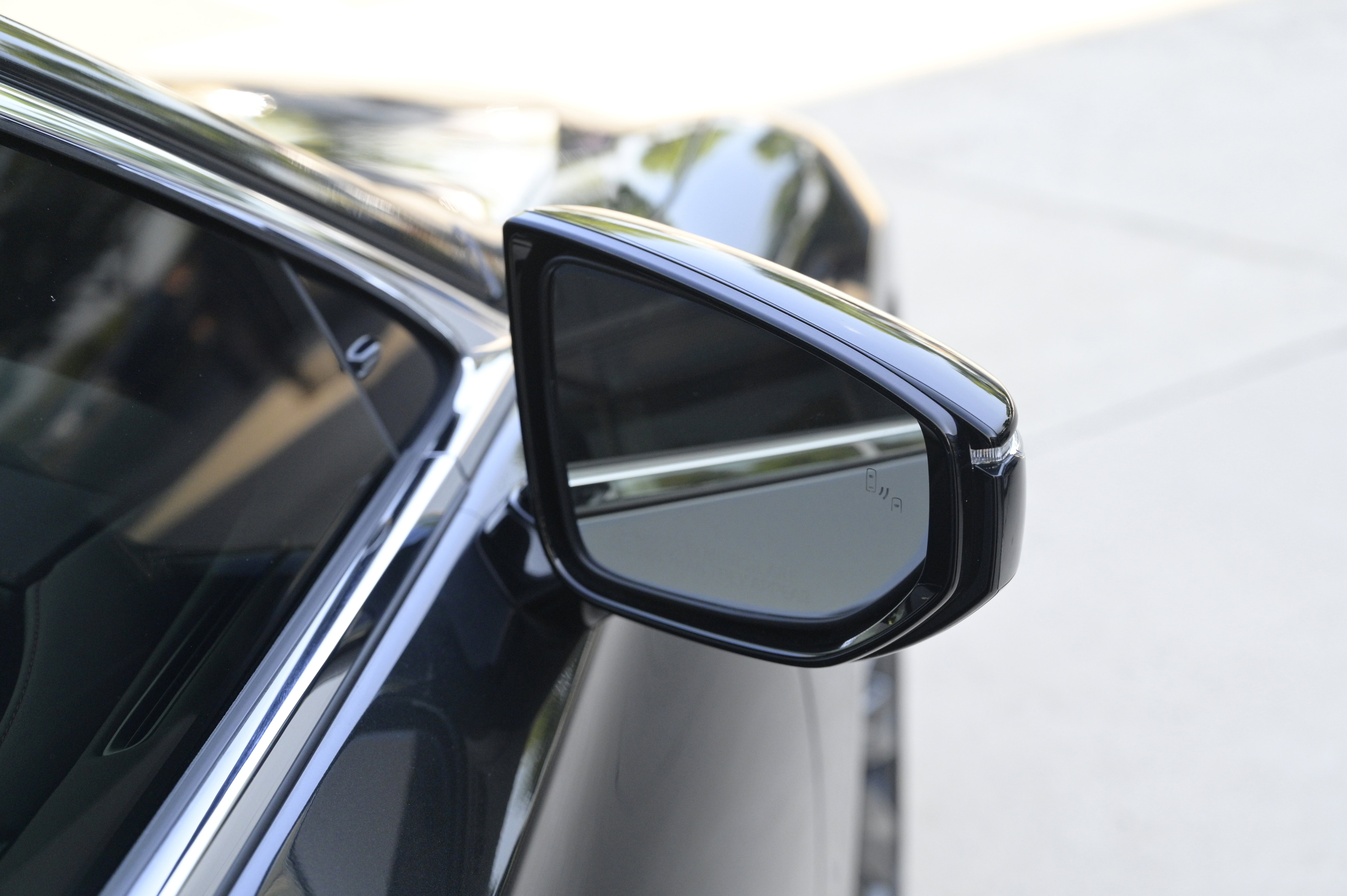 Used 2024 Lexus LS 500 F Sport image 13