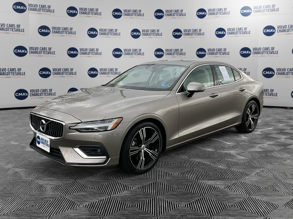 Used 2020 Volvo S60 T5 Inscription image 1