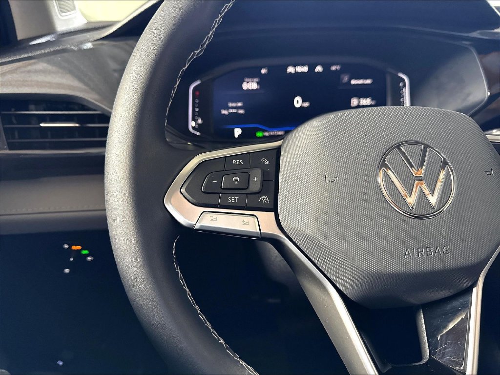 Used 2023 Volkswagen Taos SEL AWD/4WD image 13