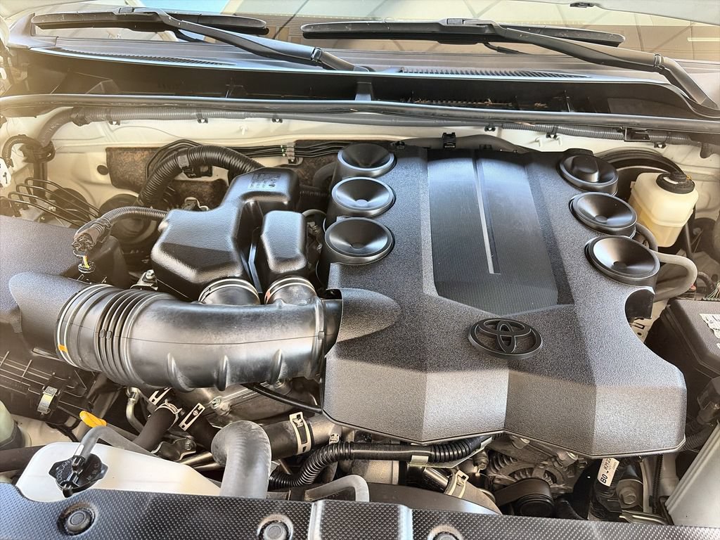 Used 2023 Toyota 4Runner Limited RWD image 31