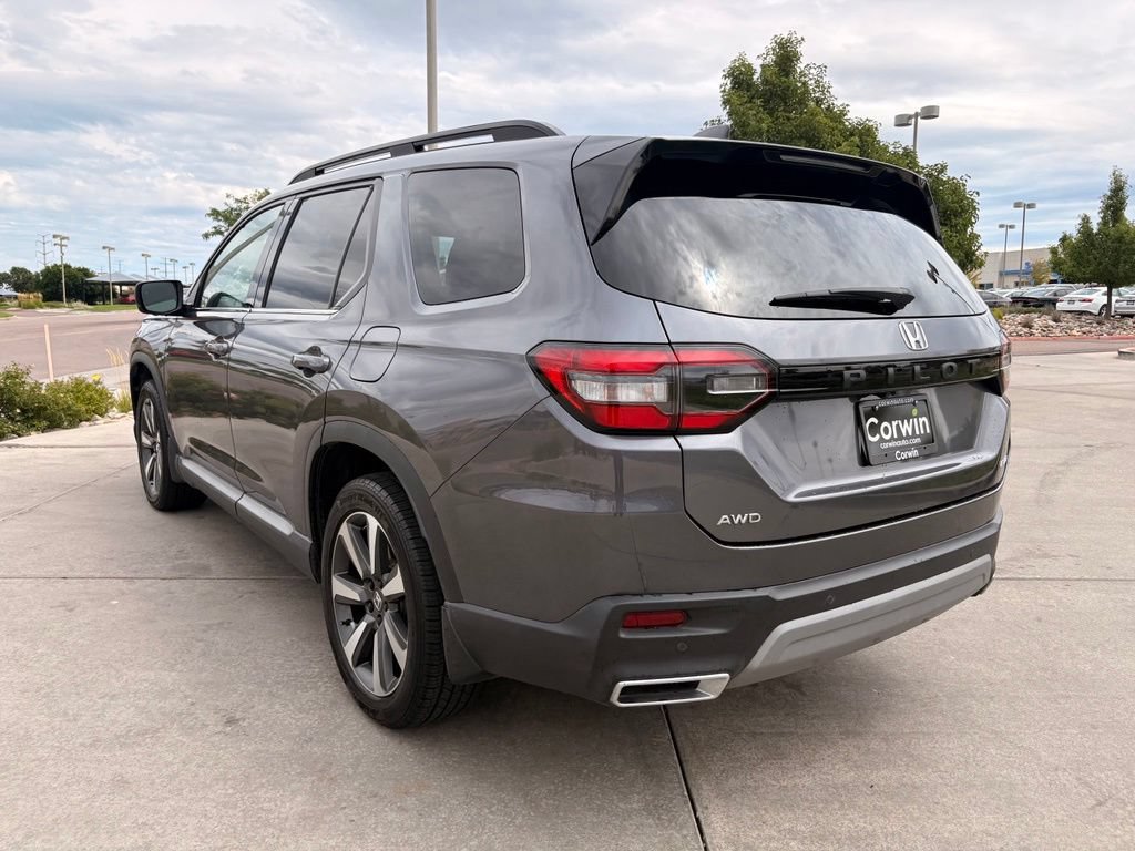 Used 2023 Honda Pilot Elite image 5