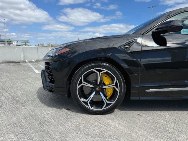 Used 2020 Lamborghini Urus image 30