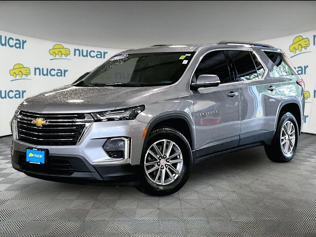 Used 2023 Chevrolet Traverse LT AWD/4WD image 3