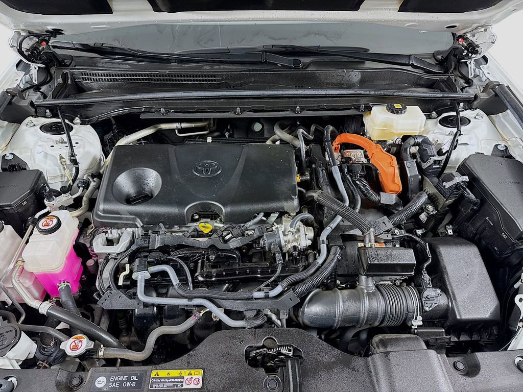 Used 2023 Toyota Crown XLE image 32