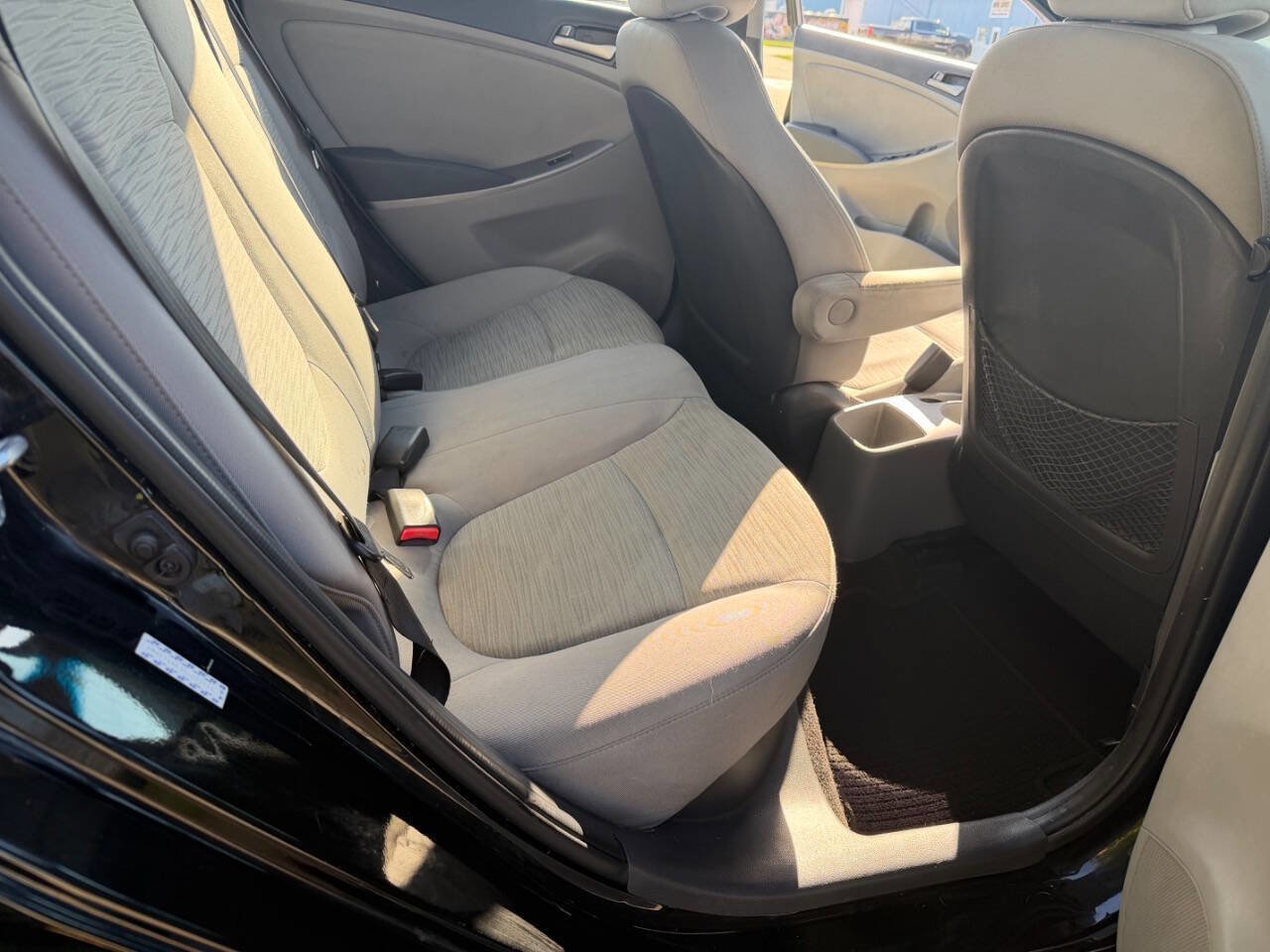 Used 2016 Hyundai Accent SE image 14