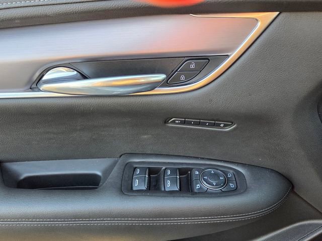 Used 2024 Cadillac XT6 Luxury FWD image 30