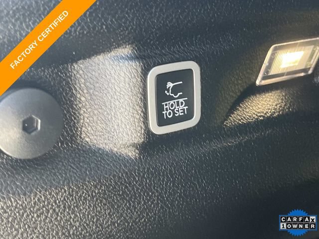 Certified 2025 Jeep Grand Cherokee L Limited w/ Luxury Tech Group II AWD/4WD image 14