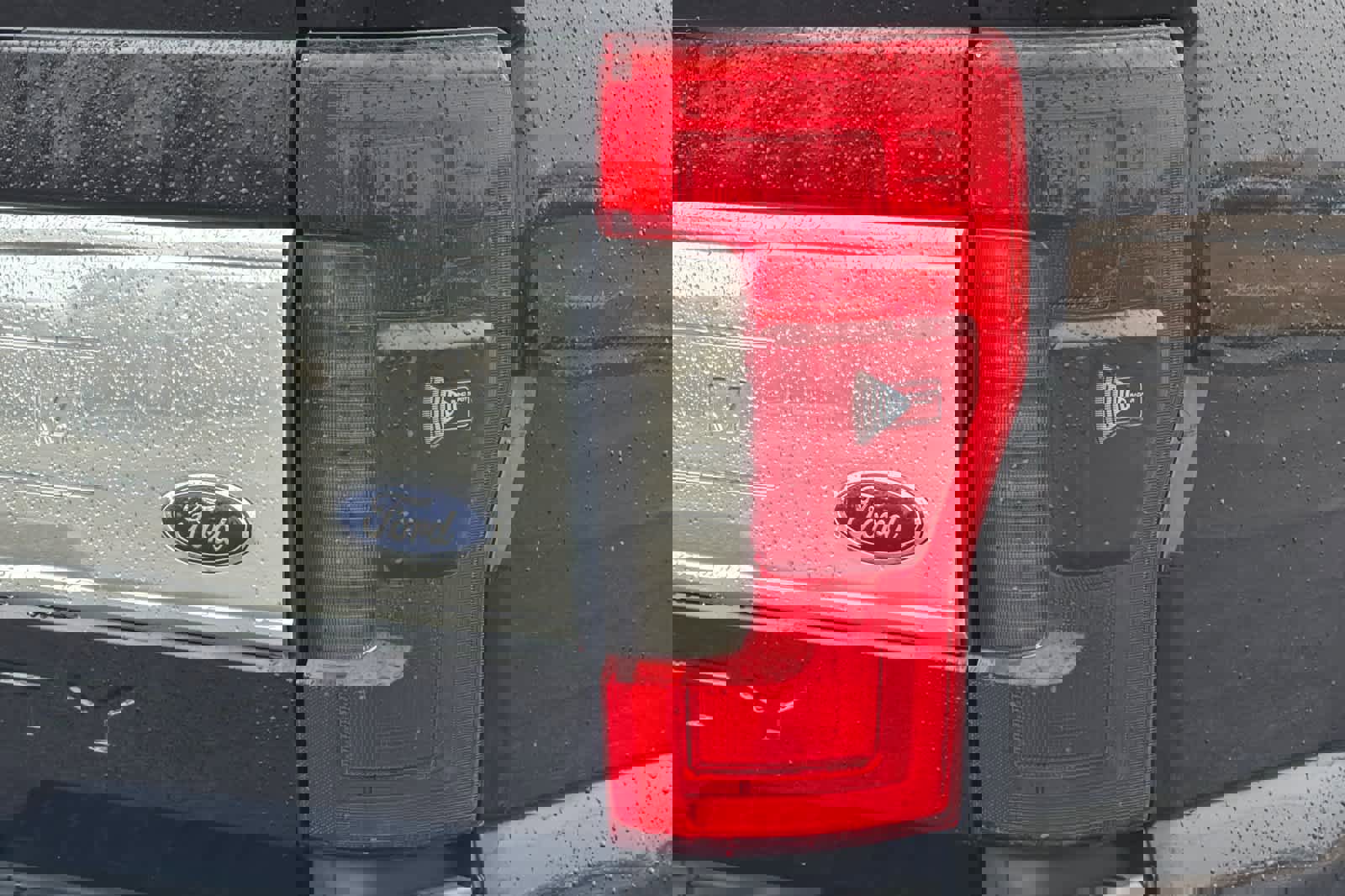 Used 2017 Ford F350 Platinum w/ Platinum Ultimate Package image 27