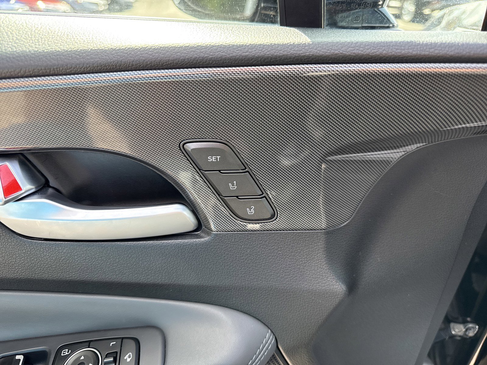 Certified 2023 Hyundai Santa Fe Limited image 13