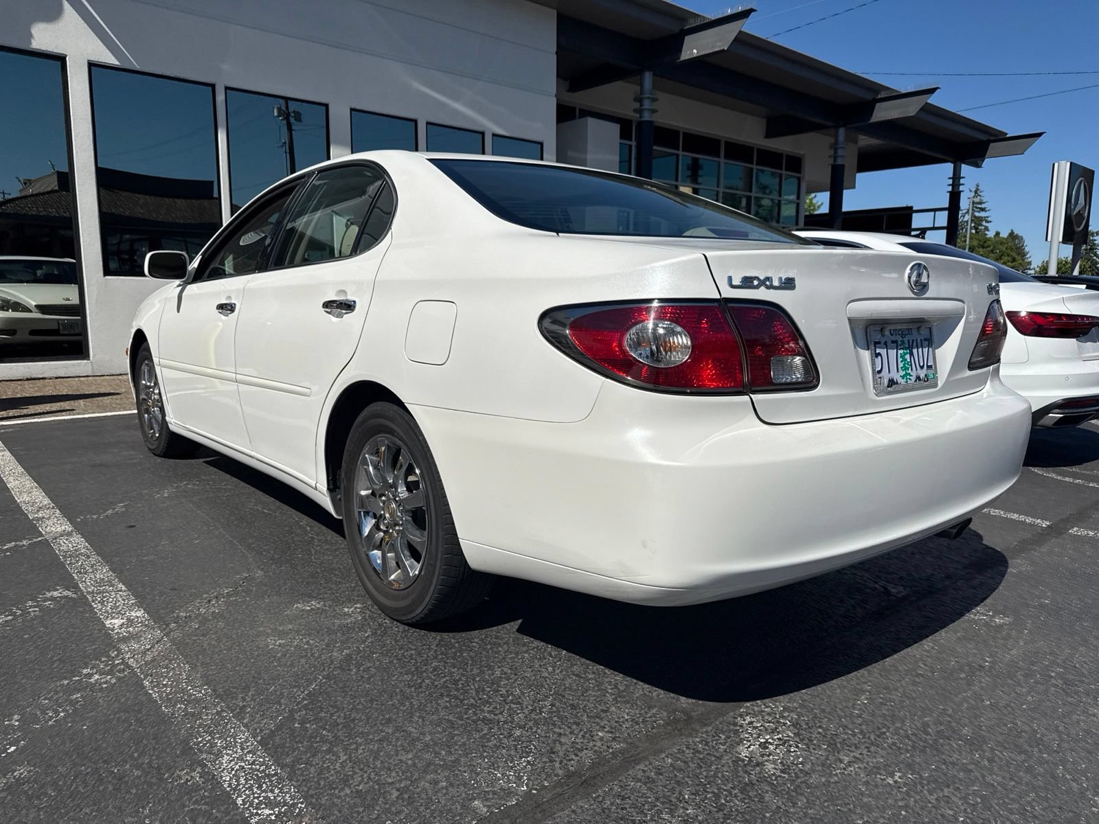Used 2003 Lexus ES 330 FWD image 6