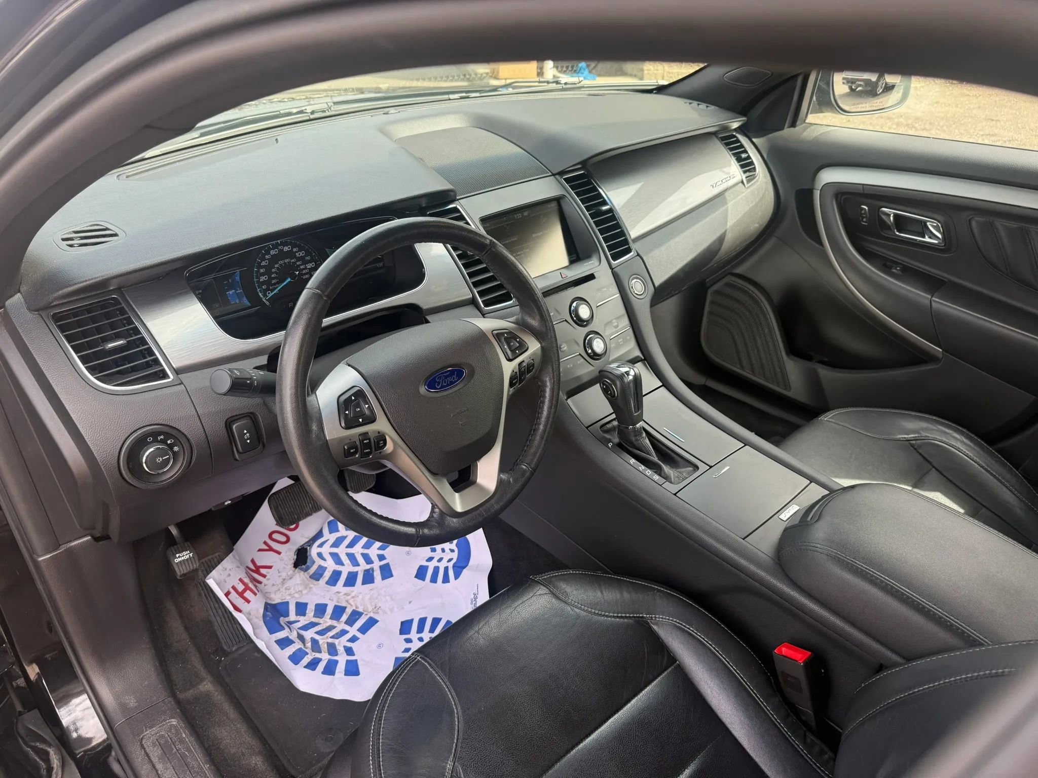 Used 2015 Ford Taurus SEL w/ Equipment Group 201A image 16