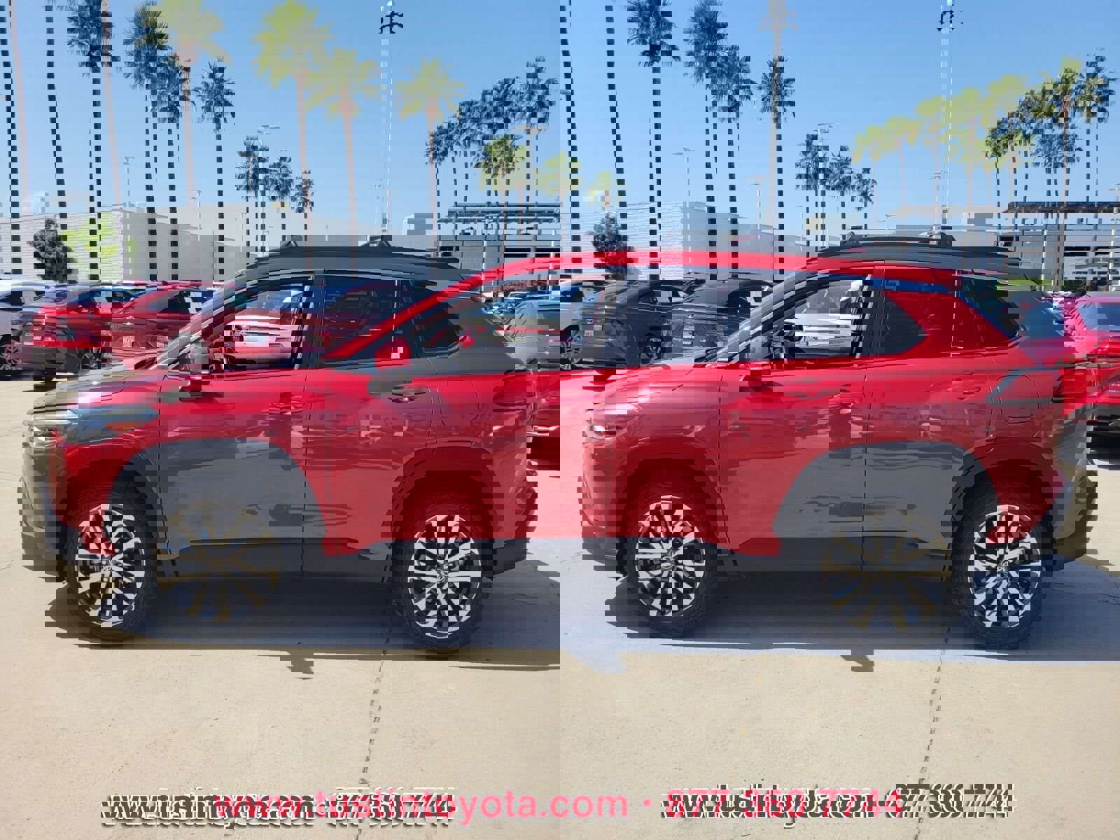 Certified 2023 Toyota Corolla Cross XLE w/ Convenience Package image 7