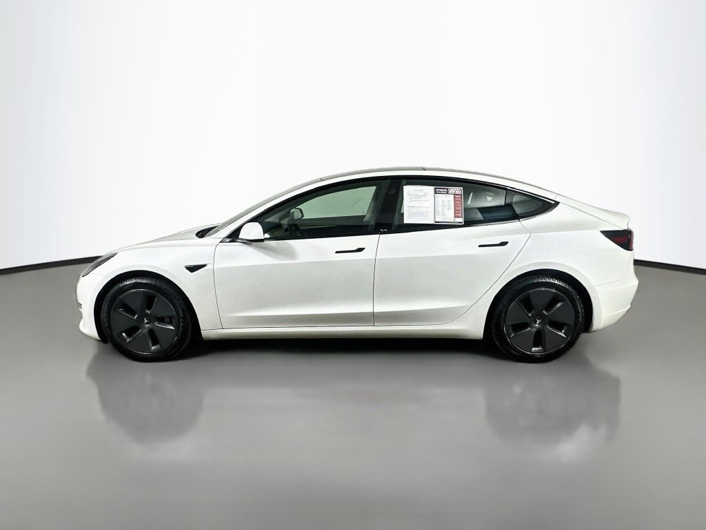 Used 2021 Tesla Model 3 Standard Range Plus RWD image 5