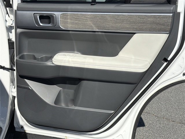 Certified 2024 Hyundai Santa Fe Limited image 16