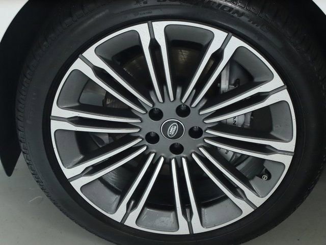 Certified 2025 Land Rover Range Rover Sport Dynamic SE image 37