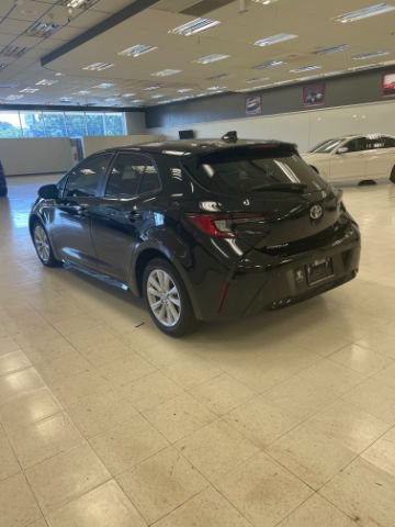 Used 2025 Toyota Corolla SE FWD image 9