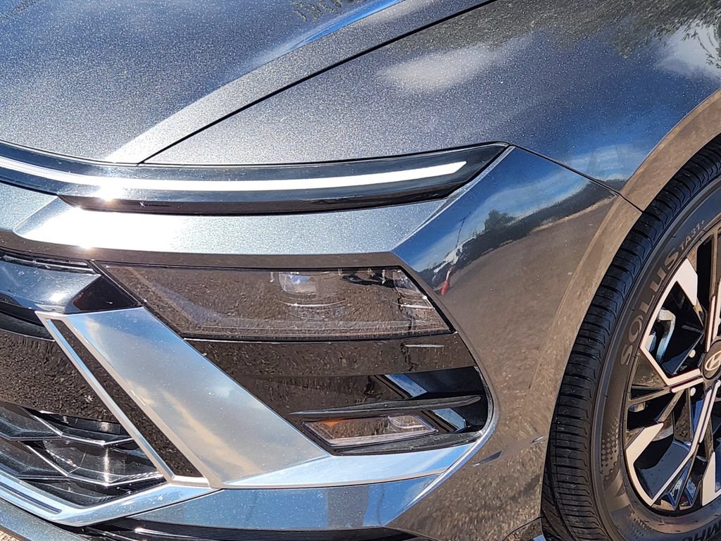Used 2025 Hyundai Sonata SEL FWD image 28