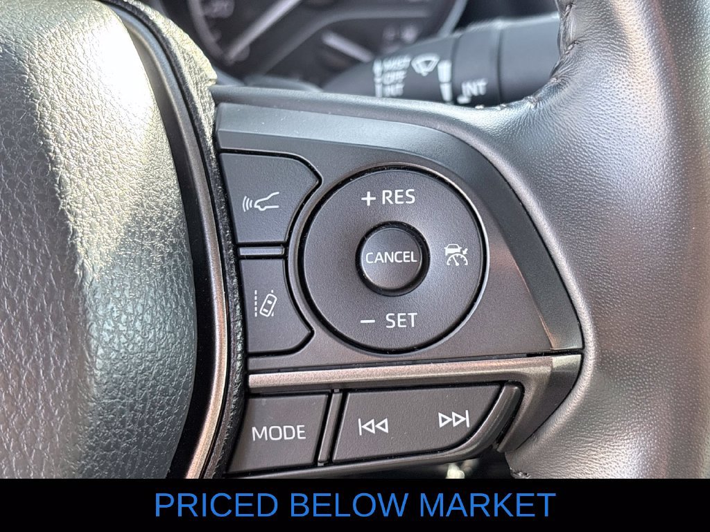 Used 2023 Toyota Camry SE w/ Protection Package (Q2) (TMS) FWD image 13