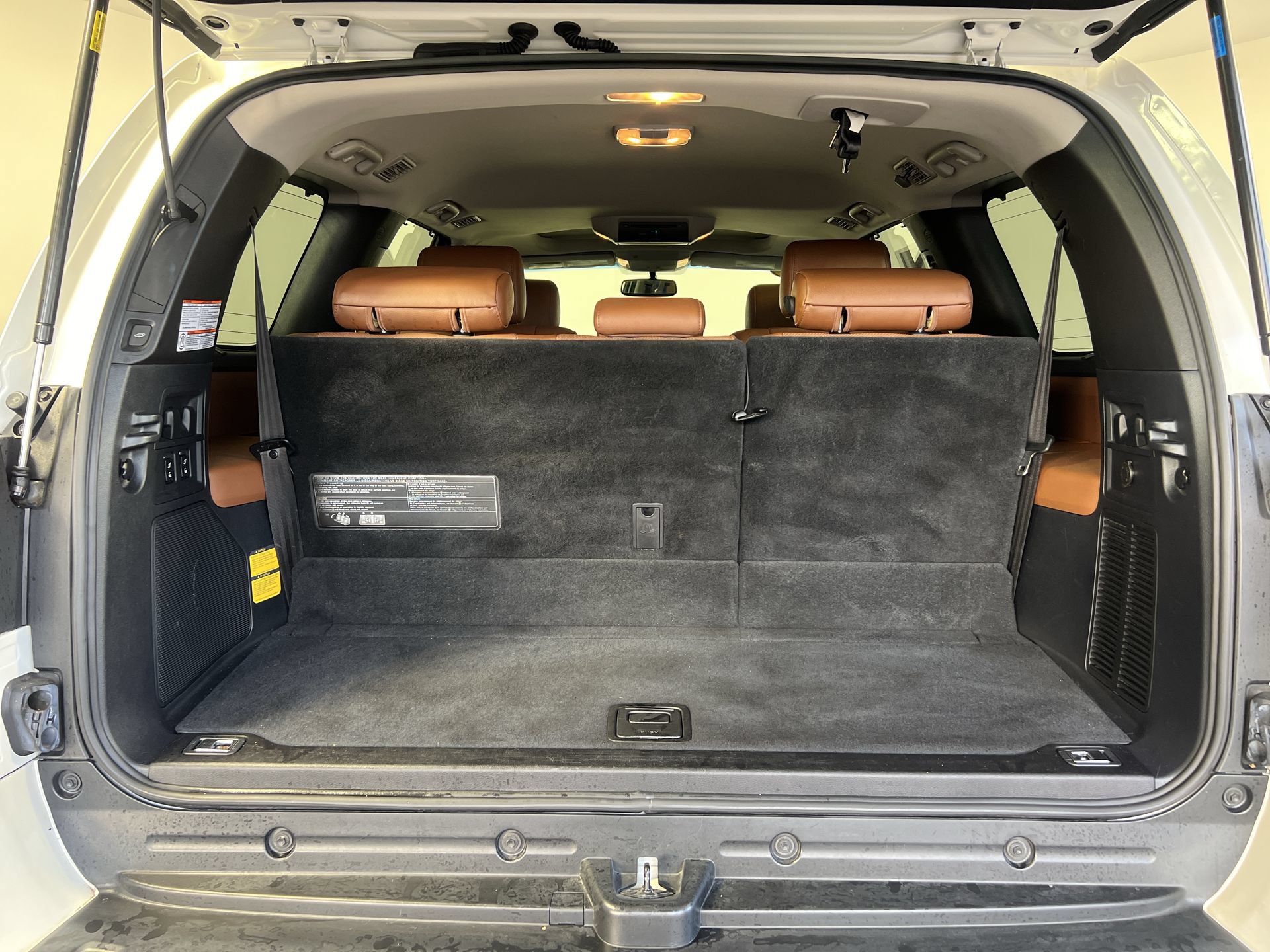 Used 2017 Toyota Sequoia Platinum AWD/4WD image 34