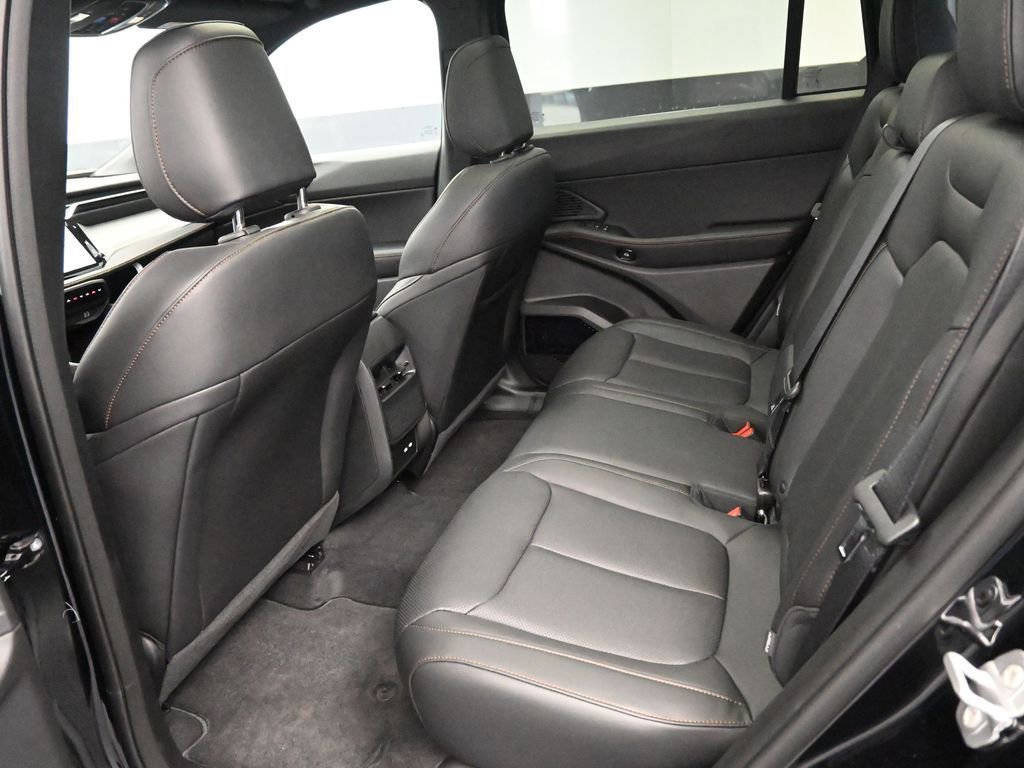New 2026 Jeep Cherokee Limited AWD/4WD image 12
