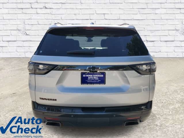 Used 2021 Chevrolet Traverse Premier w/ Redline Edition FWD image 3