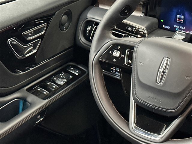 New 2026 Lincoln Aviator Reserve image 23
