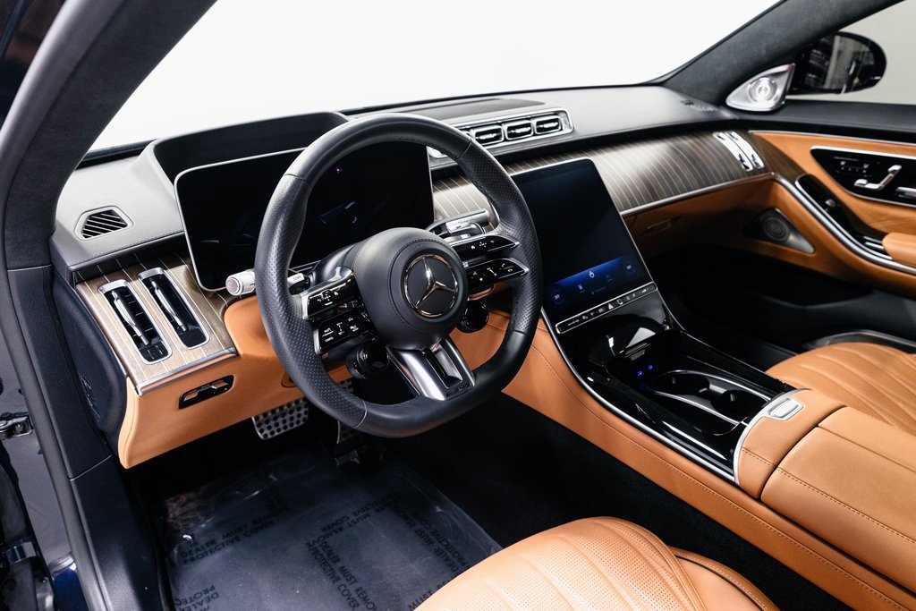 Used 2024 Mercedes-Benz S 63 AMG S image 9