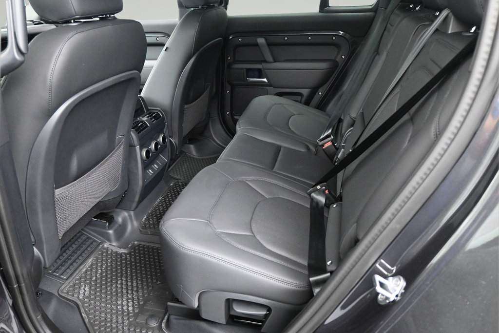 New 2026 Land Rover Defender 130 Outbound AWD/4WD image 5