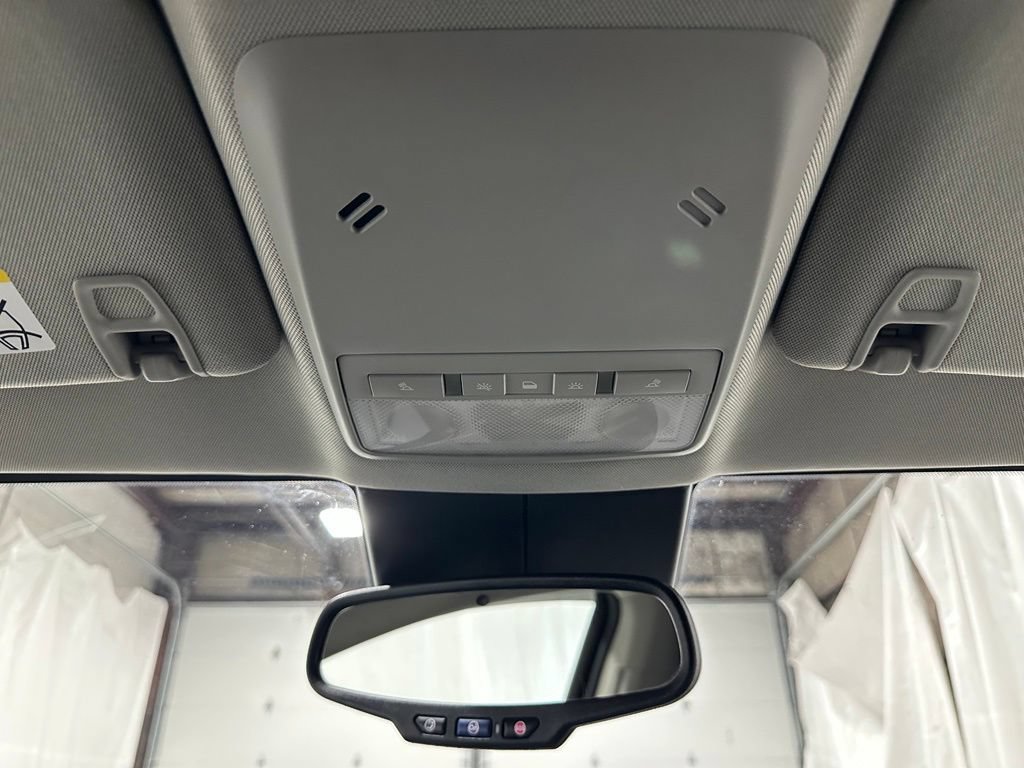 Used 2016 Buick Encore Convenience AWD/4WD image 38