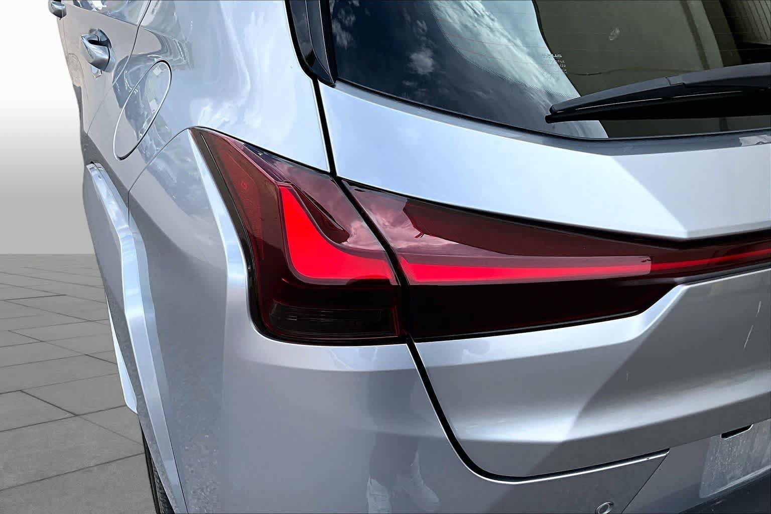 Used 2025 Lexus UX 300h AWD w/ Cold Area Package image 25