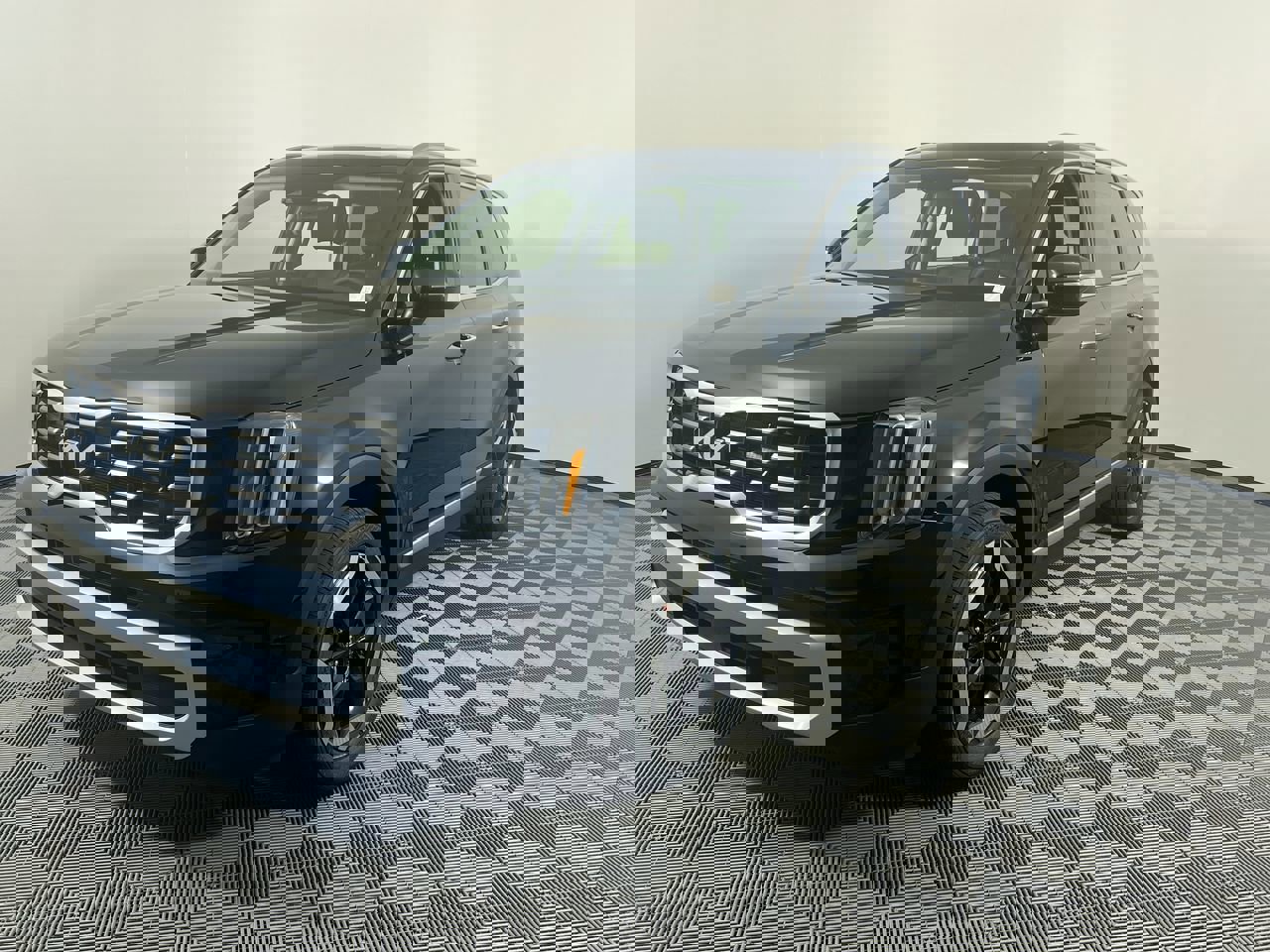 Used 2025 Kia Telluride S image 8