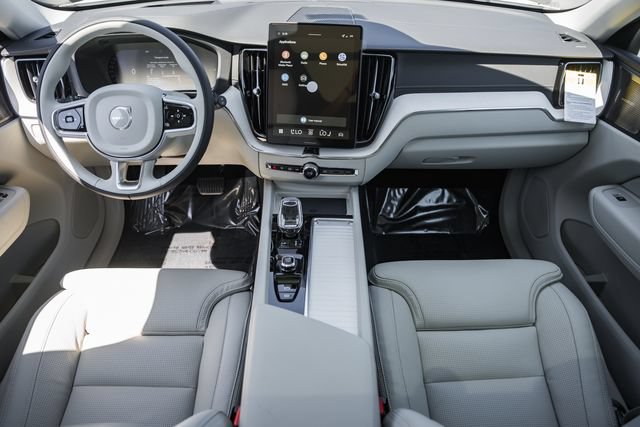 New 2026 Volvo XC60 T8 Ultra w/ Protection Package Premier AWD/4WD image 20