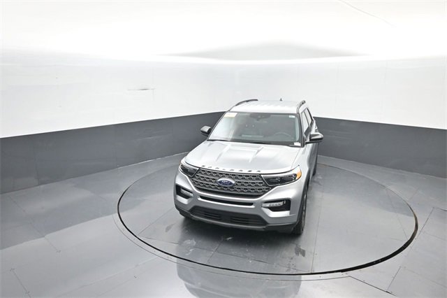 Certified 2023 Ford Explorer XLT w/ Equipment Group 202A image 23