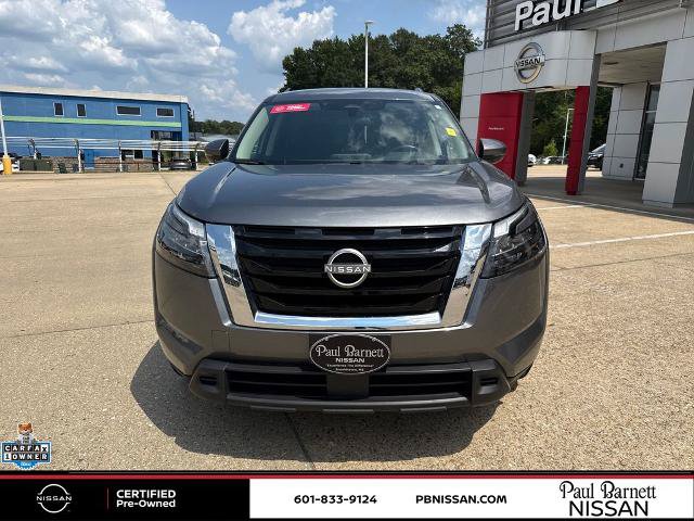Certified 2025 Nissan Pathfinder SV FWD image 13