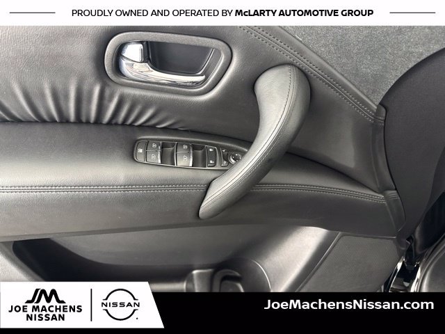 Certified 2024 Nissan Armada SV RWD image 31