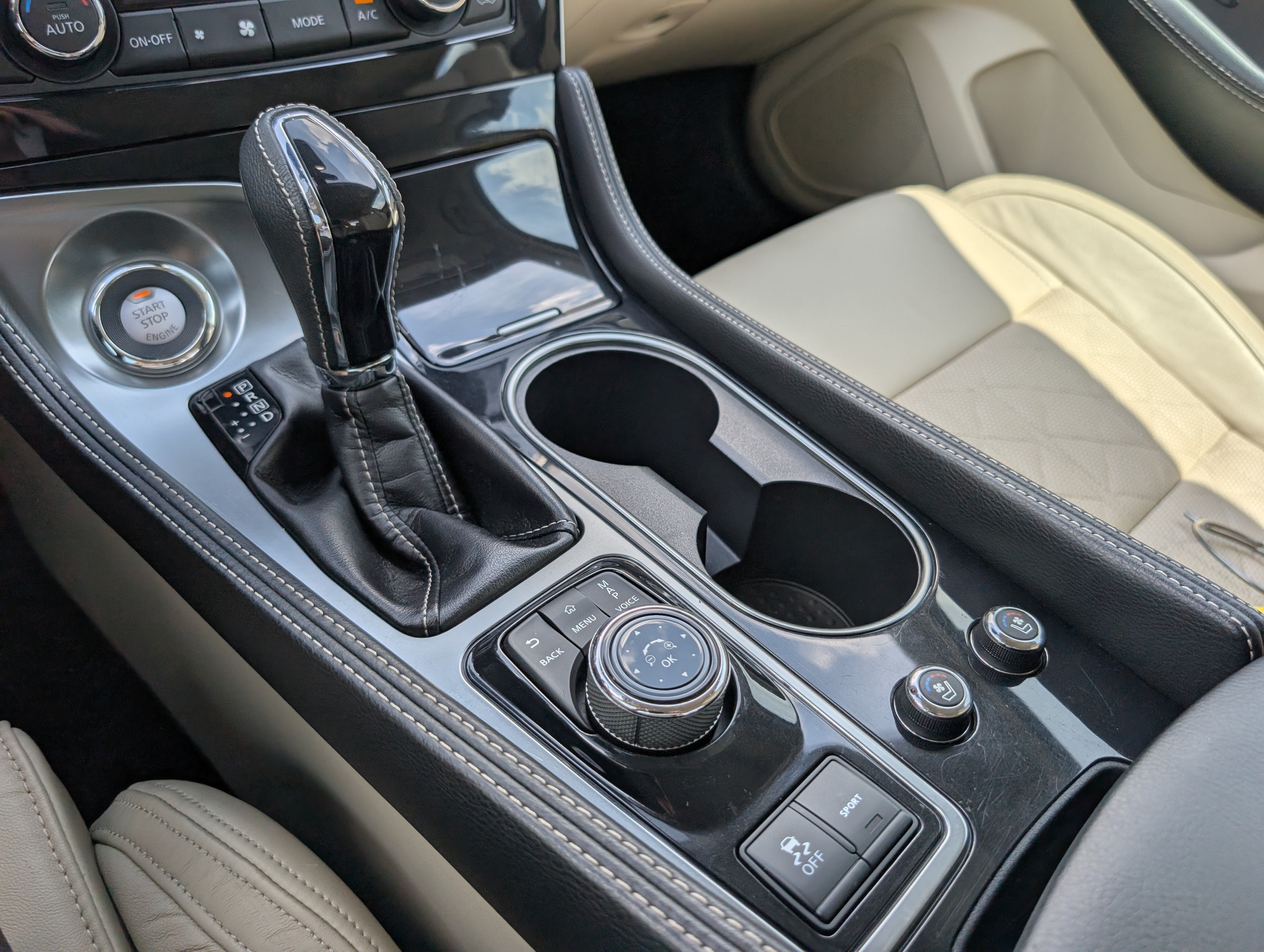 Used 2021 Nissan Maxima Platinum w/ Sport Mat Group FWD image 22