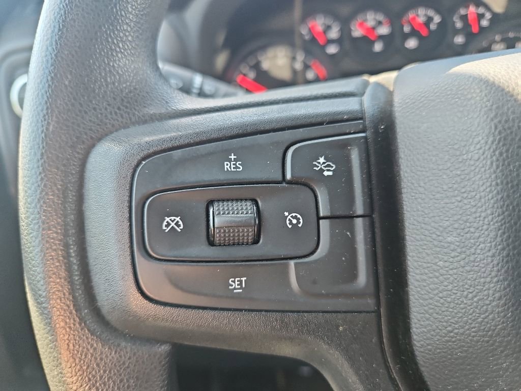 Used 2024 Chevrolet Silverado 1500 Custom w/ Turbomax Blackout Package AWD/4WD image 17