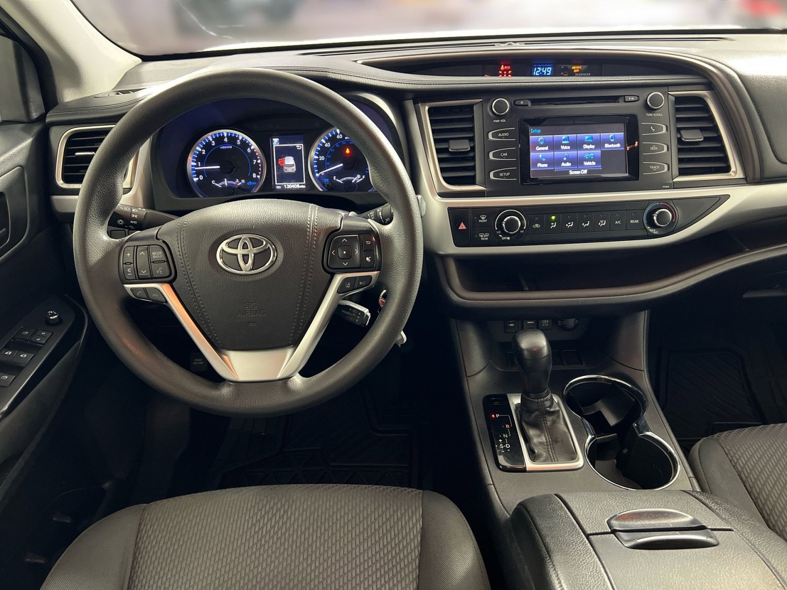 Used 2019 Toyota Highlander LE image 23