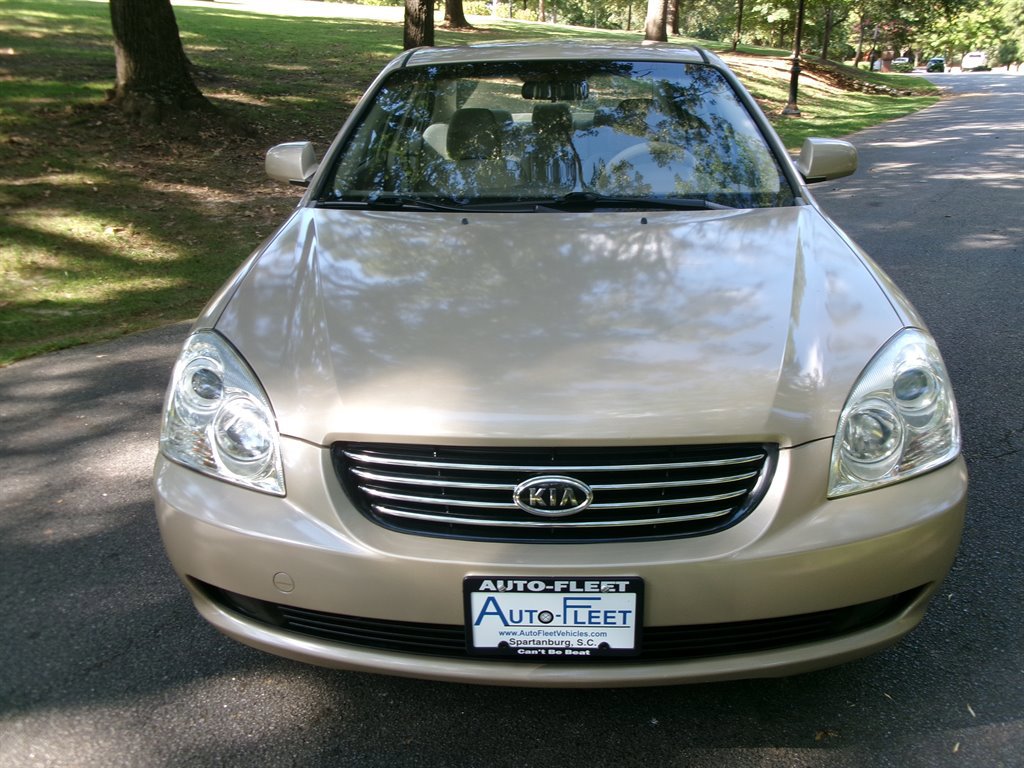 Used 2008 Kia Optima LX image 2