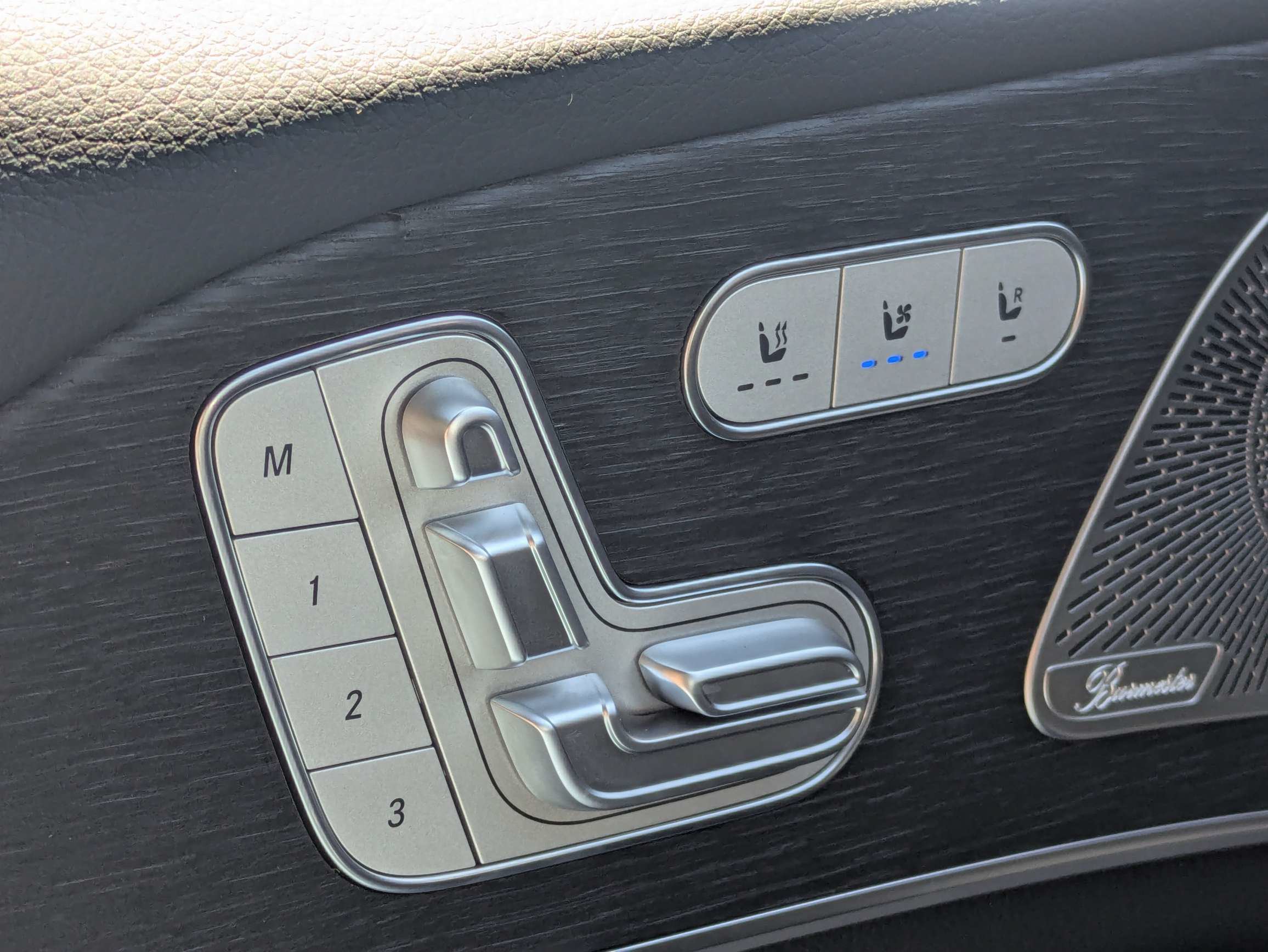 New 2027 Mercedes-Benz GLS 450 4MATIC image 22