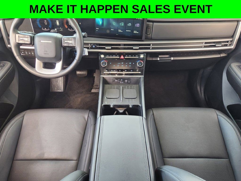Used 2025 Hyundai Santa Fe SEL FWD image 19