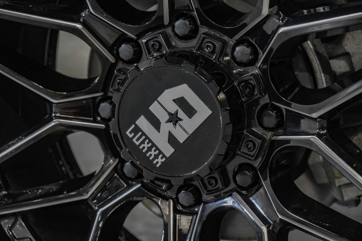 Used 2020 Chevrolet Silverado 2500 LTZ w/ LTZ Plus Package image 66