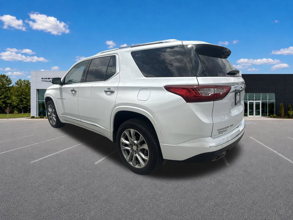 Used 2021 Chevrolet Traverse Premier w/ LPO, Floor Liner Package AWD/4WD image 6