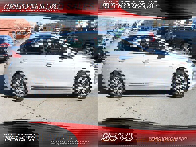 Used 2019 Hyundai Ioniq Plug-In Hybrid image 32