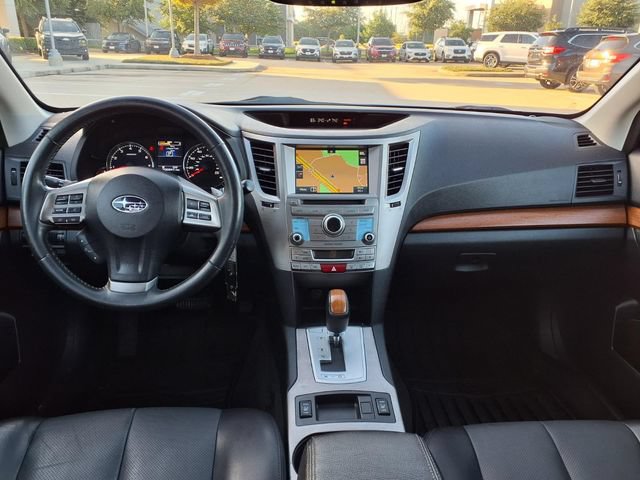 Used 2014 Subaru Outback 2.5i Limited AWD/4WD image 5